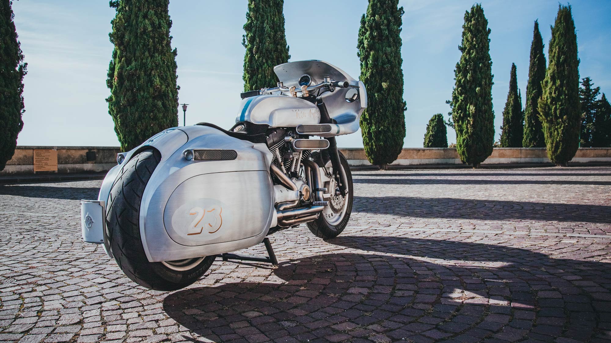 Ecco l’Harley-Davidson “Street Cobra” ispirata alle roadster