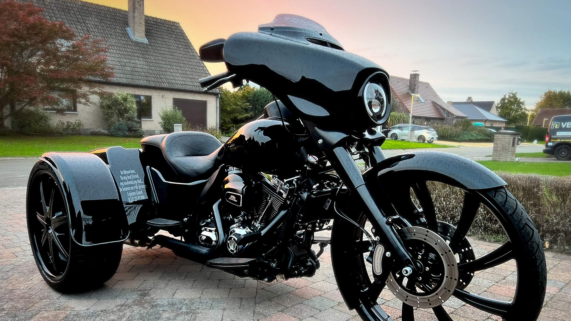 Una Tri Glide commemorativa